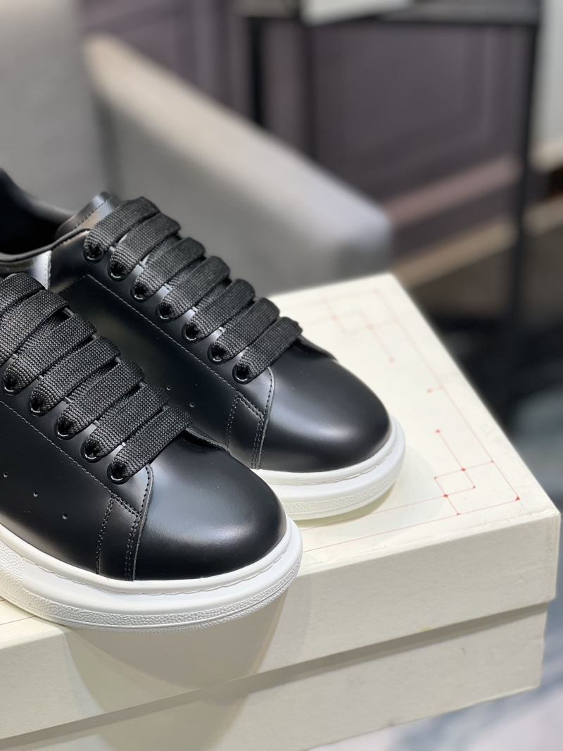 Alexander Mcqueen Casual Shoes